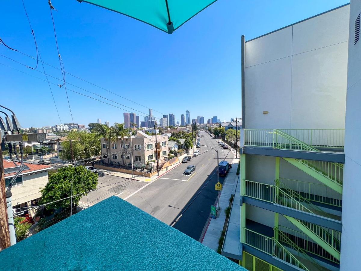 Downtown Los Angeles Skyline Balcony View Modern Penthouse Exterior photo